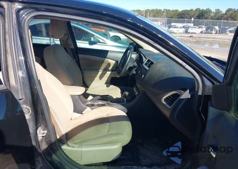 2014 Dodge Avenger Se z USA, uszkodzony, nr VIN 1C3CDZAB0EN126069